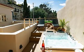 Suite House Thission